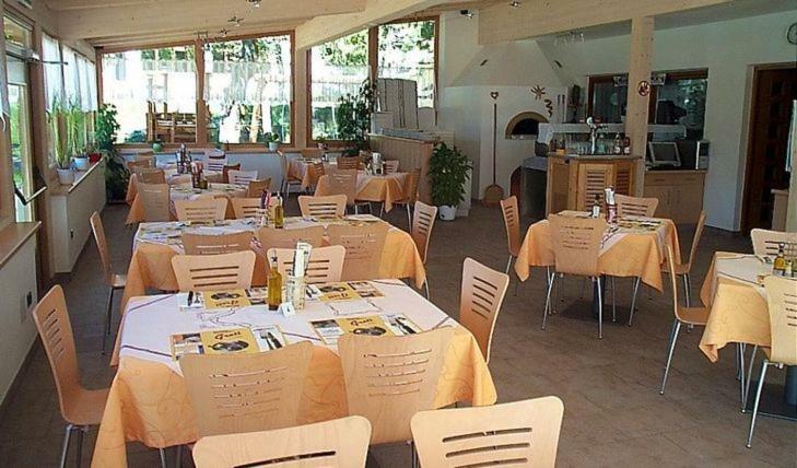 Laugen Cafe, Pizza, B&B San Felice  Екстер'єр фото